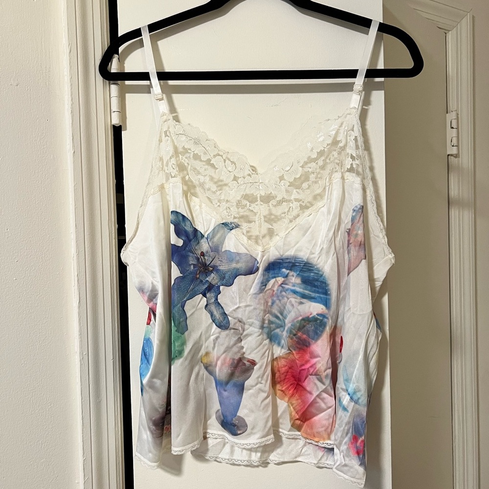 Screen printed silk tank lace trim tank